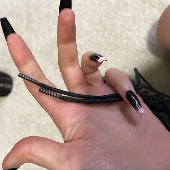 Dr martens leather platform combat boot size 8 Leona black lace up euc - Picture 8 of 10